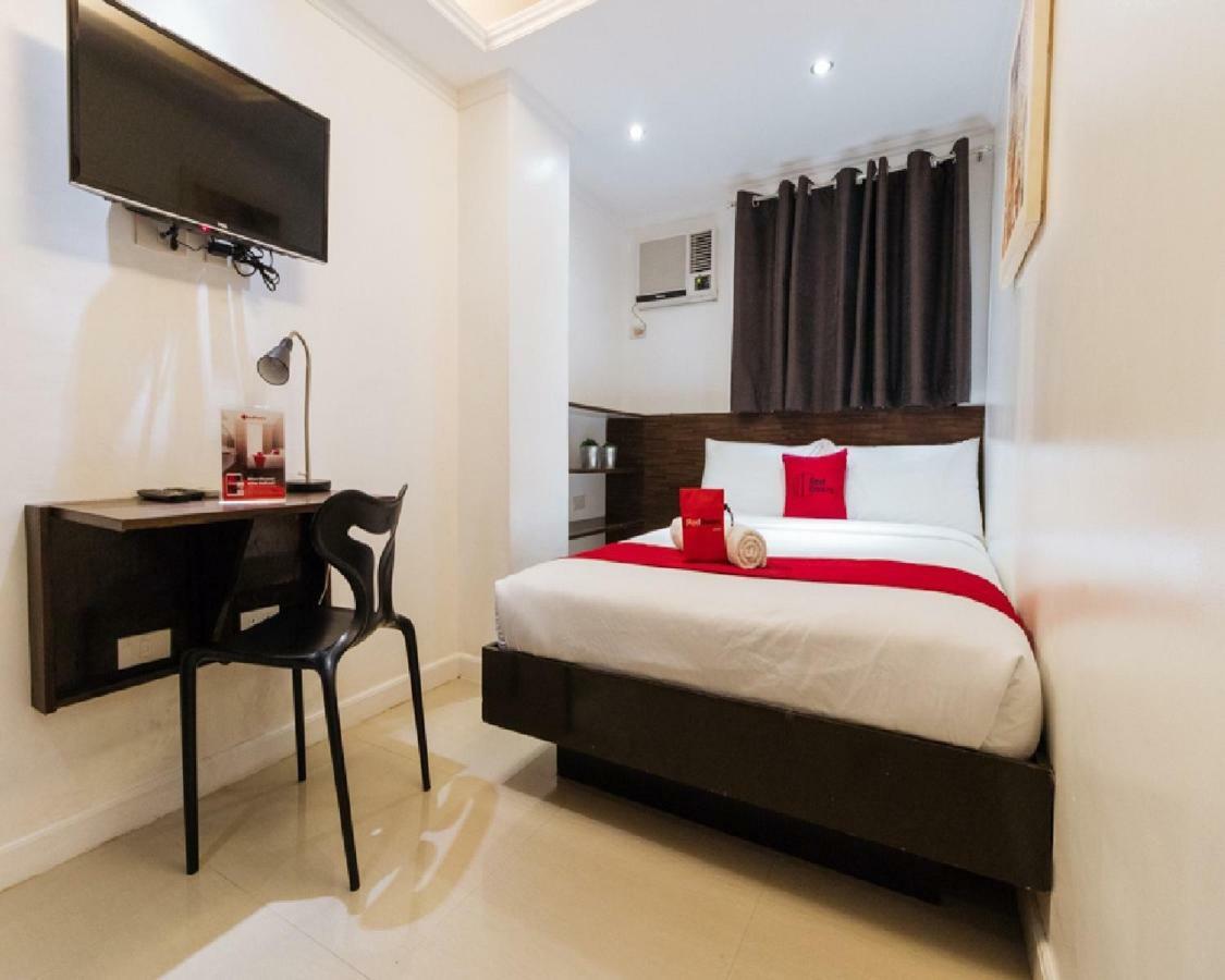Reddoorz Plus @ Poblacion Makati Makati City Екстериор снимка